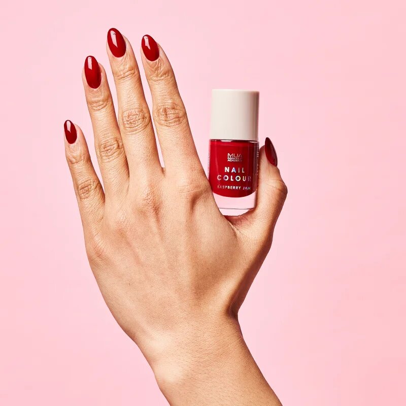 MUA Makeup Academy Nail Colour lac de unghii culoare Raspberry Jam 10 ml