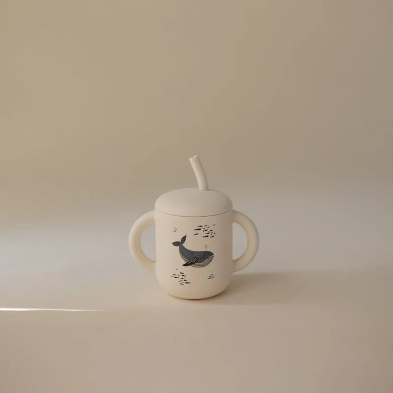 Mushie Silicone Training Cup Whales ceasca cu pai 1 buc