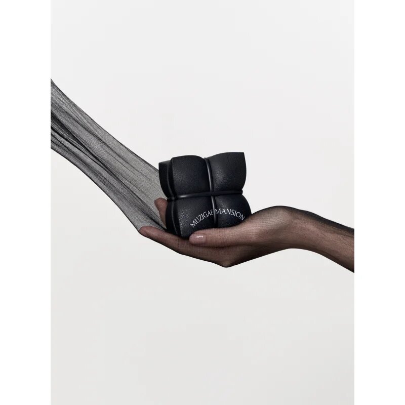 MUZIGAE MANSION Sleek Matt Cushion burete cu machiaj de lungă durată SPF 50+ pentru look perfect culoare N21 15 g