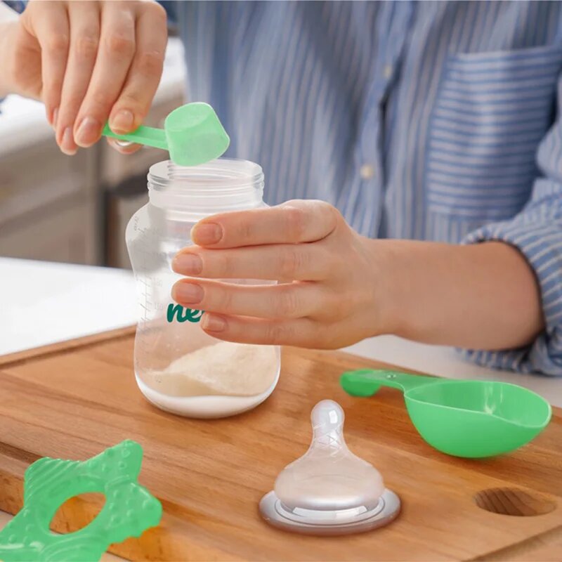 NENO Bottle 3 m+ biberon pentru sugari anti-colici 240 ml