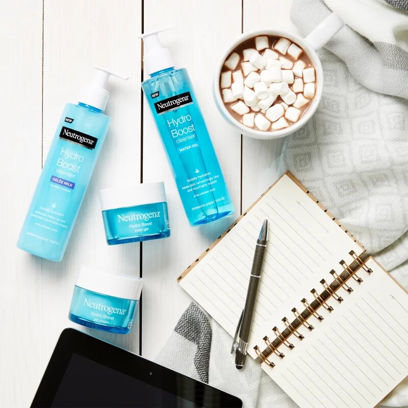 Neutrogena Hydro Boost® lapte demachiant 200 ml