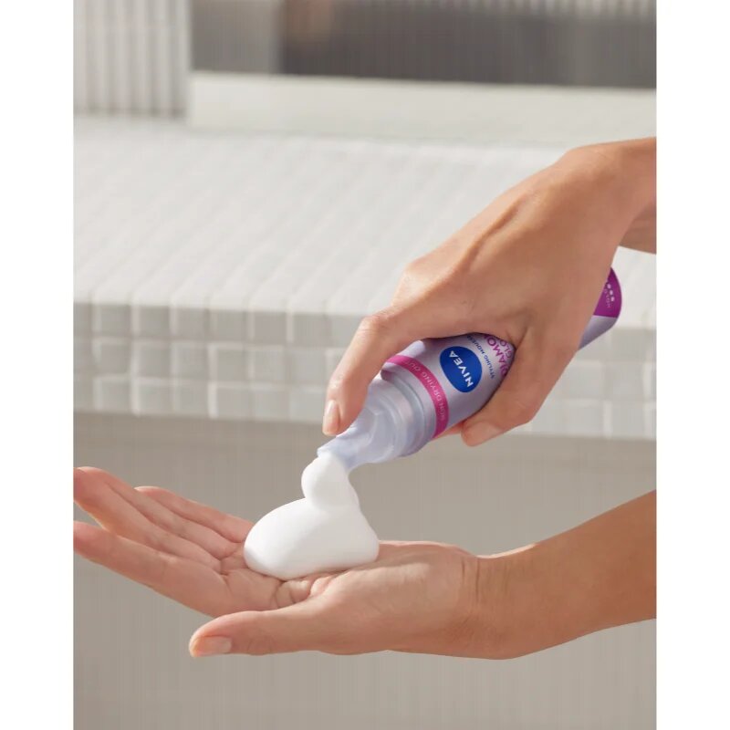 Nivea Diamond Gloss spuma 150 ml