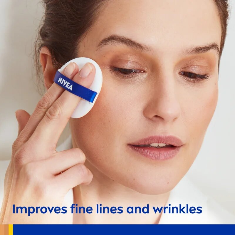 Nivea Hyaluron Cellular Filler Cushion fond de ten tip cushon 3 in 1 culoare 02 Medium 15 g