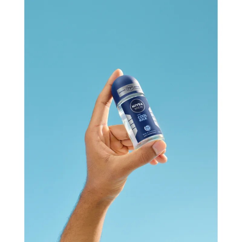 Nivea MEN Cool Kick deodorant roll-on antiperspirant pentru barbati 50 ml