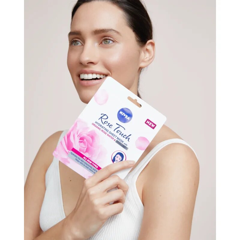 Nivea Rose Touch mască textilă hidratantă 1 buc
