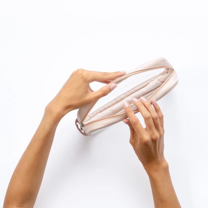 Notino Travel Collection Medium Clear Organizer geantă de cosmetice transparentă M Beige 24x125x5 cm 1 buc