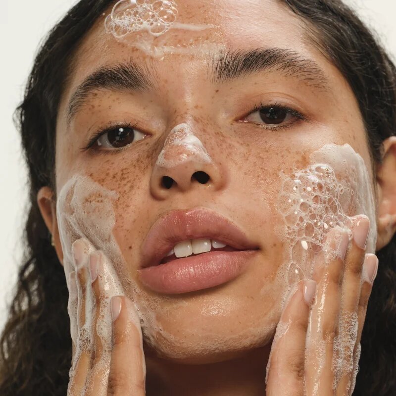 OLEHENRIKSEN Balance+ Daily D-Clog Pore-Clearing Cleanser gel de curățare cu acid salicilic 150 ml