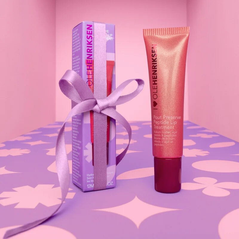 OLEHENRIKSEN Pout Preserve Peptide Lip Treatment lip gloss hidratant culoare Pomegranate Fizz Glimmer 12 ml