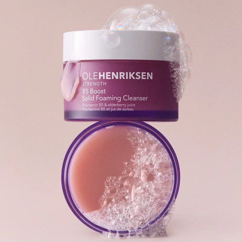 OLEHENRIKSEN Strength B5 Boost Hydrating Solid Foaming Gentle Cleanser lapte de curatare hidratant si hranitor 100 g