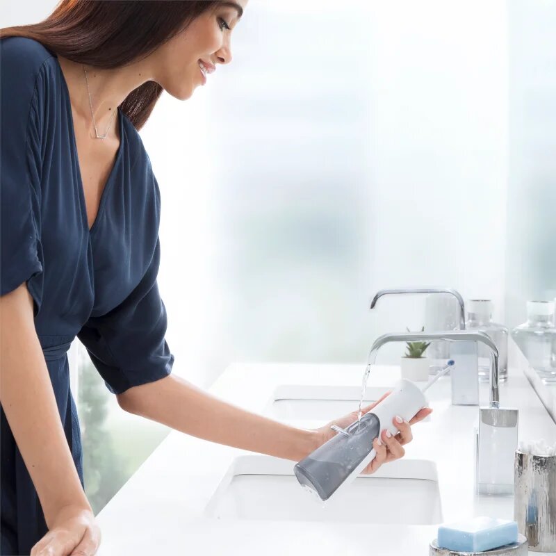 Oral-B Aquacare 6 Pro Expert dus bucal 1 buc