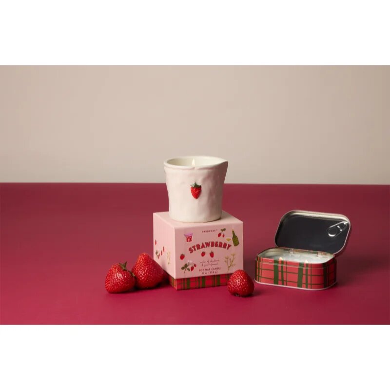 Paddywax Bistro Strawberry lumânare parfumată 226 g