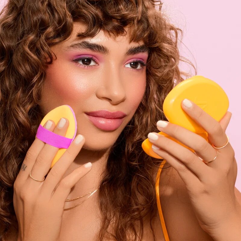 Real Techniques Miracle 2-In-1 burete pentru make-up 1 buc