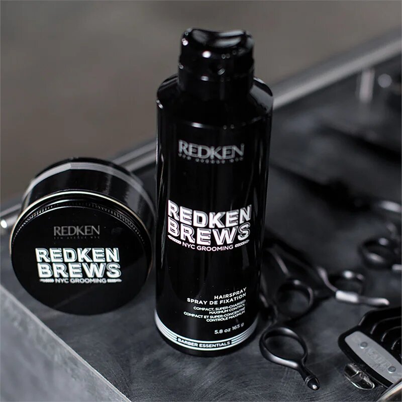 Redken Brews pomadă modelatoare pentru un aspect neted al părului 100 ml