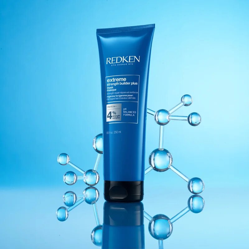 Redken Extreme Mască regeneratoare și pentru reînnoire pentru par deteriorat 250 ml