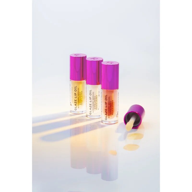Revolution Glaze ulei pentru buze culoare Glam Pink 4.6 ml