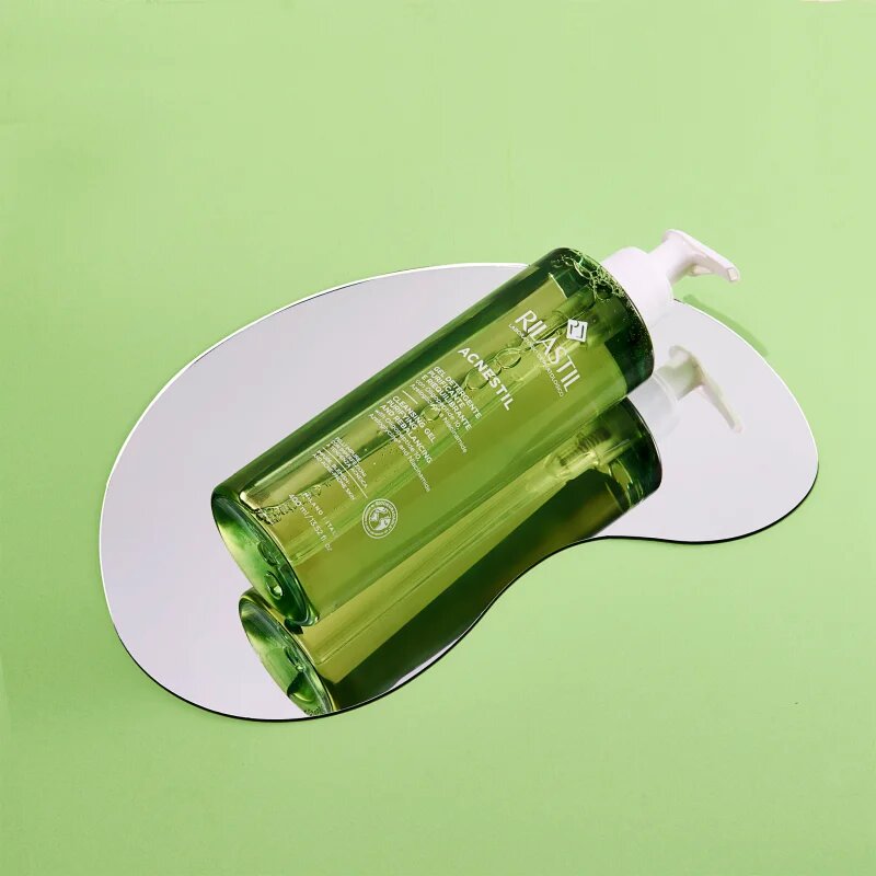 Rilastil Acnestil gel de curatare pentru reducerea sebumului pentru tenul gras predispus la acnee 400 ml