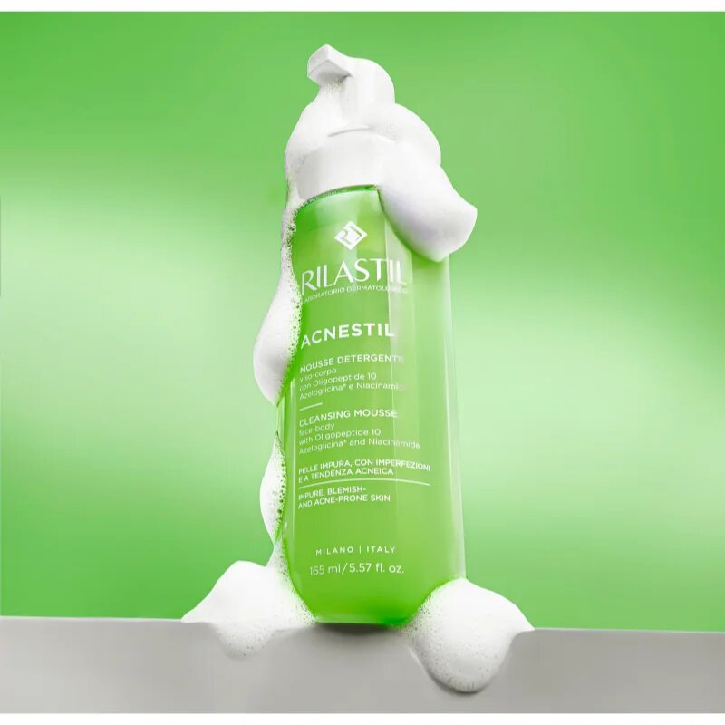 Rilastil Acnestil spuma de curatare ce echilibreaza excesul sebum pentru tenul gras predispus la acnee 165 ml
