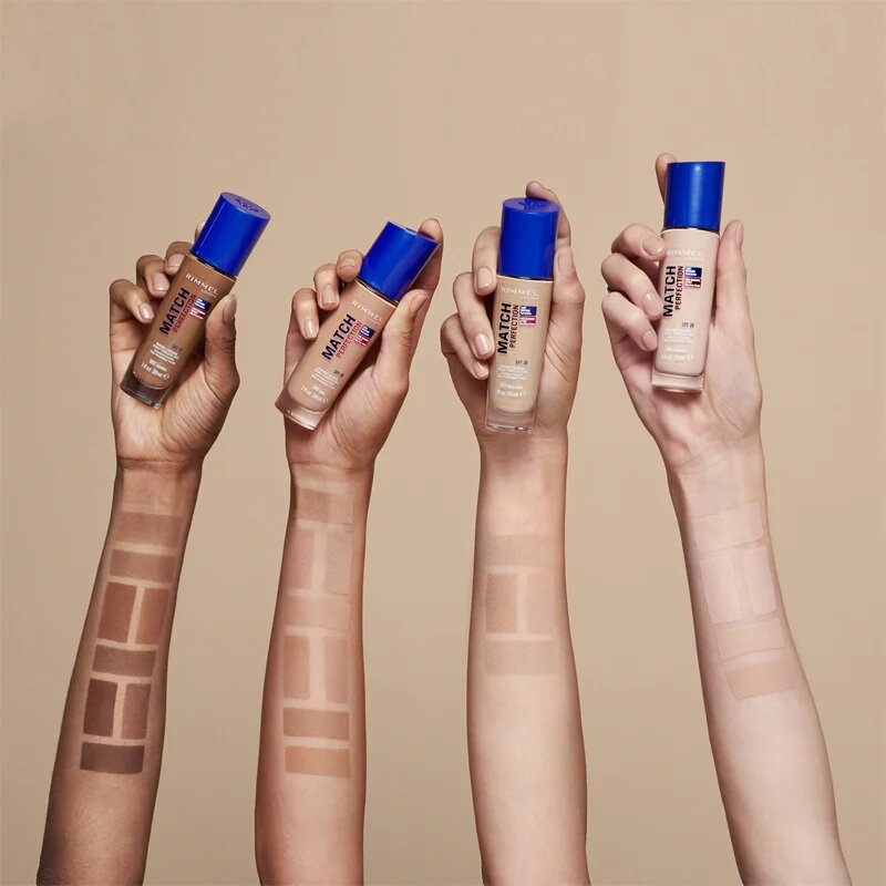 Rimmel Match Perfection fond de ten lichid SPF 20 culoare 010 Ligh Porcelain 30 ml