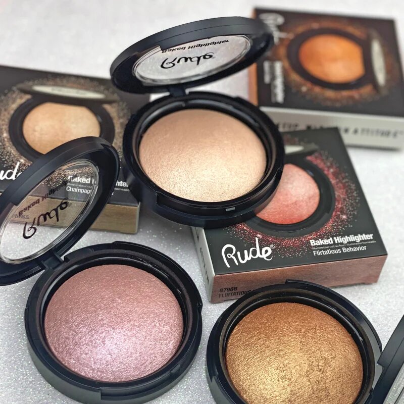 Rude Cosmetics Baked Highlighter Pudra compacta ce ofera luminozitate culoare Flirtatious Behaviour 7 g