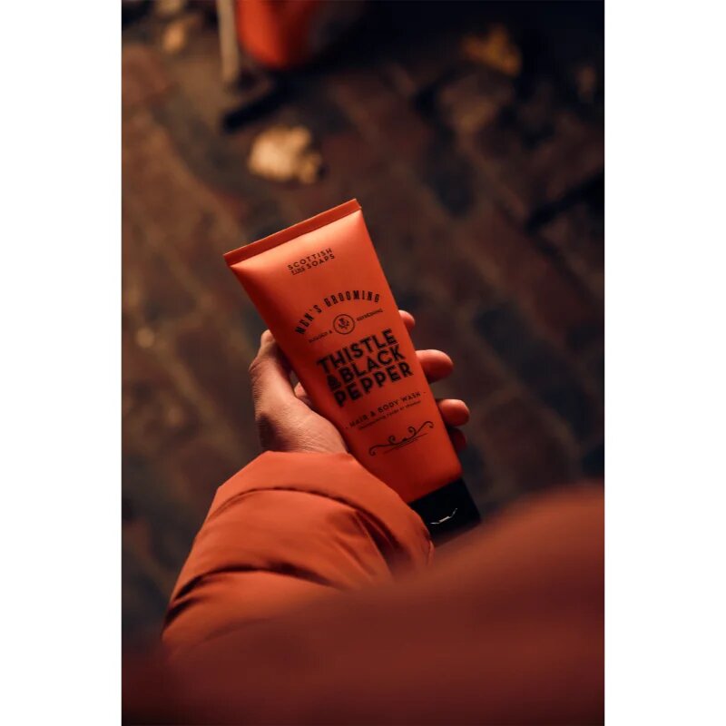 Scottish Fine Soaps Thistle & Black Pepper gel de duș pentru barbati 200 ml