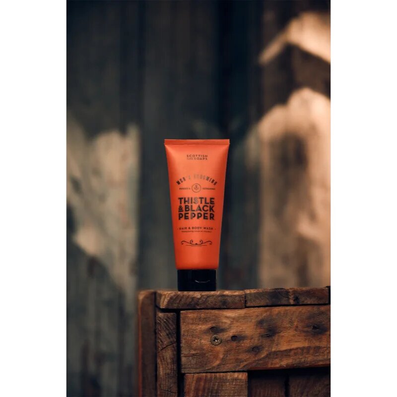 Scottish Fine Soaps Thistle & Black Pepper gel de duș pentru barbati 200 ml