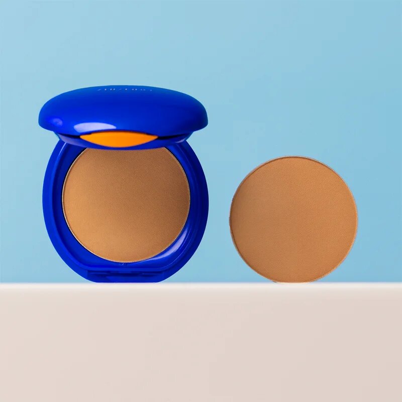 Shiseido Expert Sun Protector UV Protective Compact Foundation SPF30 makeup rezistent la apa reincarcabil culoare Dark Ivory 12 g