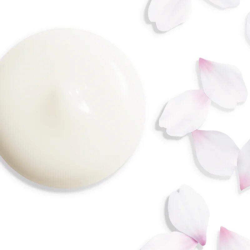 Shiseido White Lucent Illuminating Micro-Spot Serum ser iluminator pentru corectia petelor de pigment 50 ml