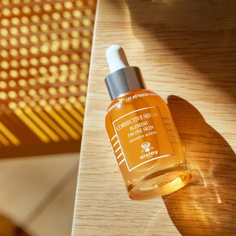 Sisley Corrective Serum for Blemish Prone Skin ser corector impotriva imperfectiunilor pielii 30 ml