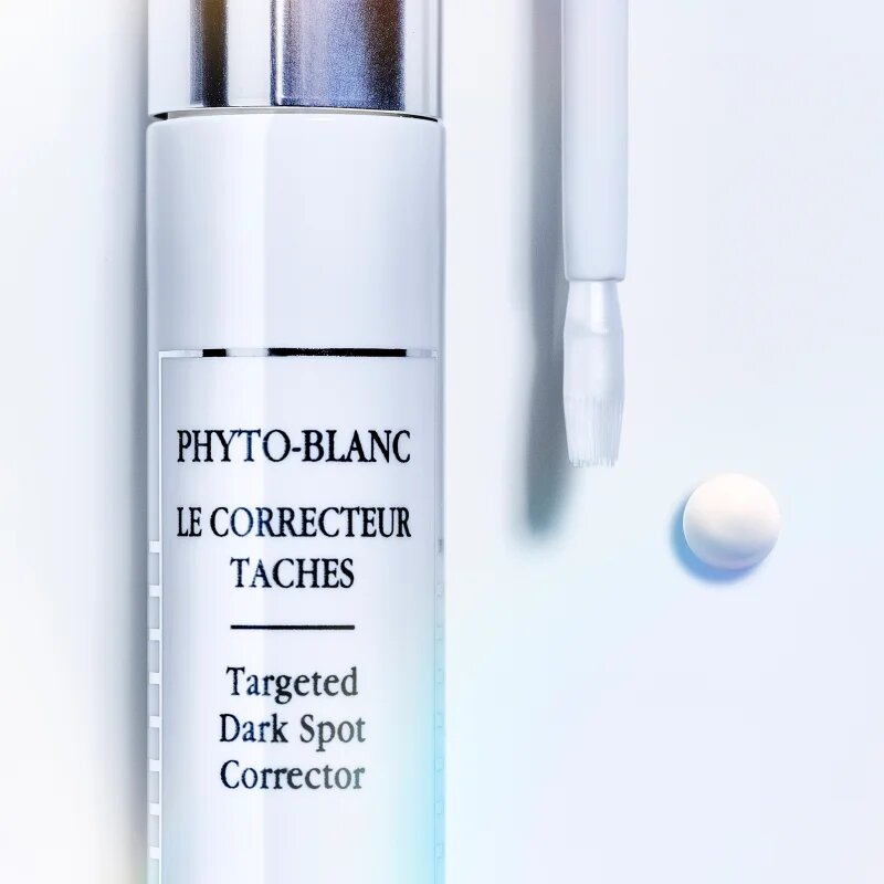Sisley Intensive Dark Spot Corrector tratament local impotriva petelor 7 ml