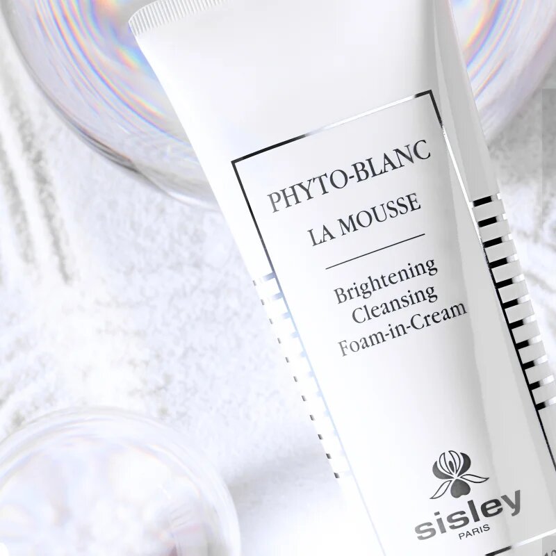 Sisley Phyto-Blanc La Mousse spuma de curatare ce ofera stralucire 125 ml