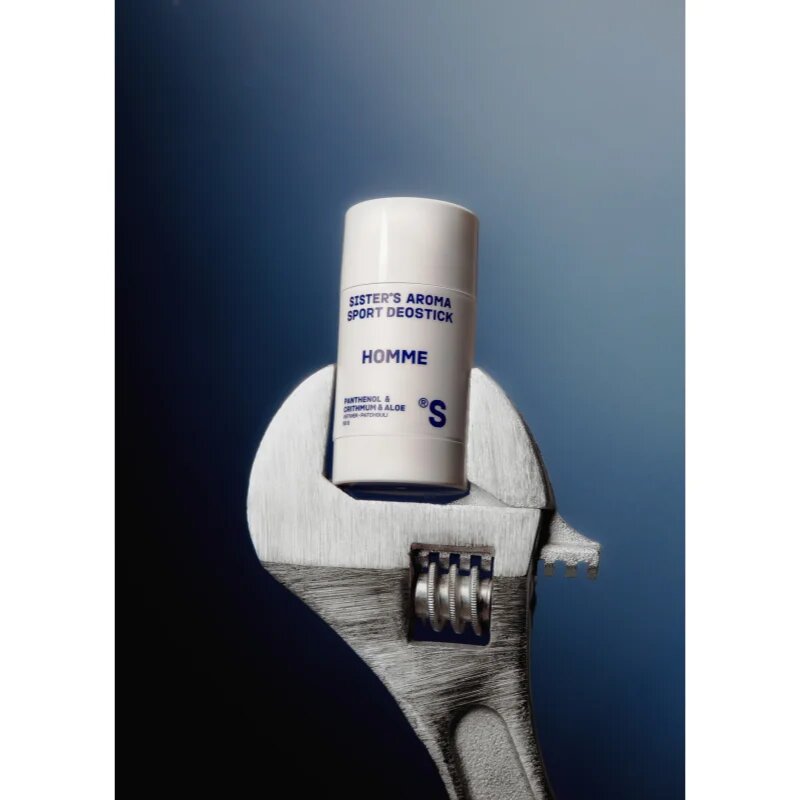 Sister's Aroma Homme Sport Deostick deodorant stick impotriva mirosului si transpiratiei pentru bărbați 50 g