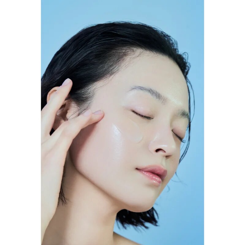 SKIN1004 Madagascar Centella Hyalu-Cica Sleeping Pack mască de noapte hidratantă pentru un ten perfect pentru protectia tenului 30 ml