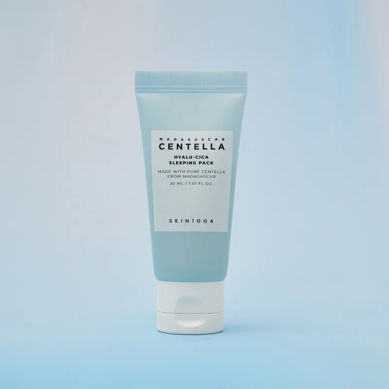 SKIN1004 Madagascar Centella Hyalu-Cica Sleeping Pack mască de noapte hidratantă pentru un ten perfect pentru protectia tenului 30 ml