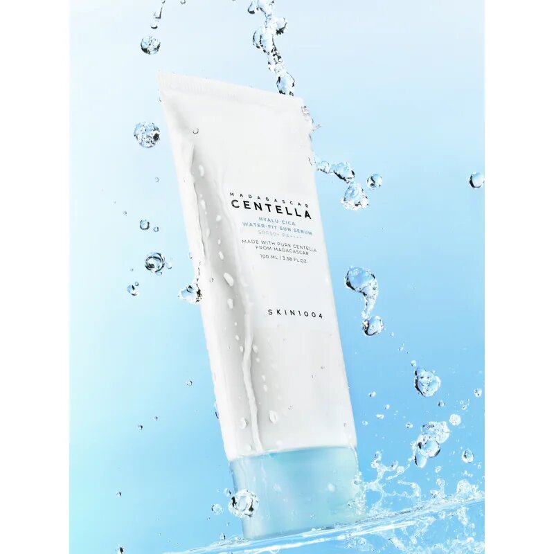 SKIN1004 Madagascar Centella Hyalu-Cica Water-Fit Sun Serum ser protector cu efect de hidratare SPF 50+ 100 ml