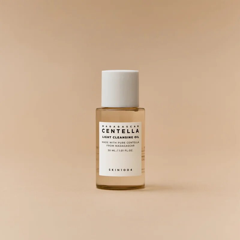 SKIN1004 Madagascar Centella Light Cleansing Oil ulei pentru indepartarea machiajului Ulei de curățare cu efect calmant 30 ml