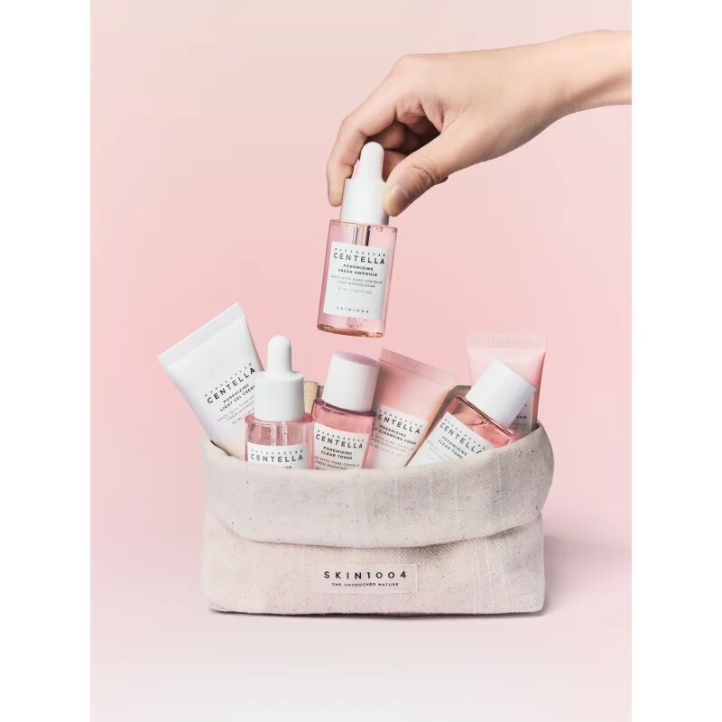 SKIN1004 Madagascar Centella Poremizing Travel Kit Seturi pentru voiaj pentru netezirea pielii si inchiderea porilor