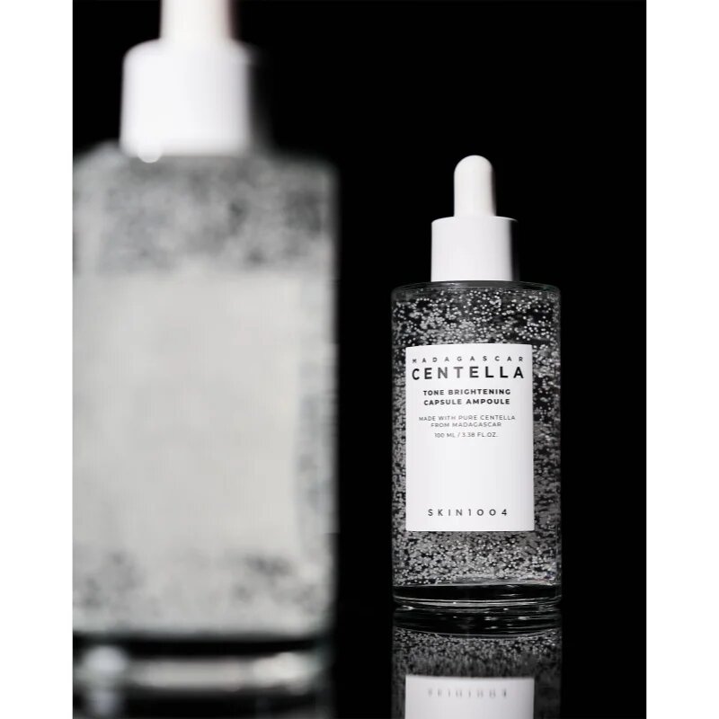 SKIN1004 Madagascar Centella Tone Brightening Capsule Ampoule ser hidratant pentru strălucirea și netezirea pielii 100 ml