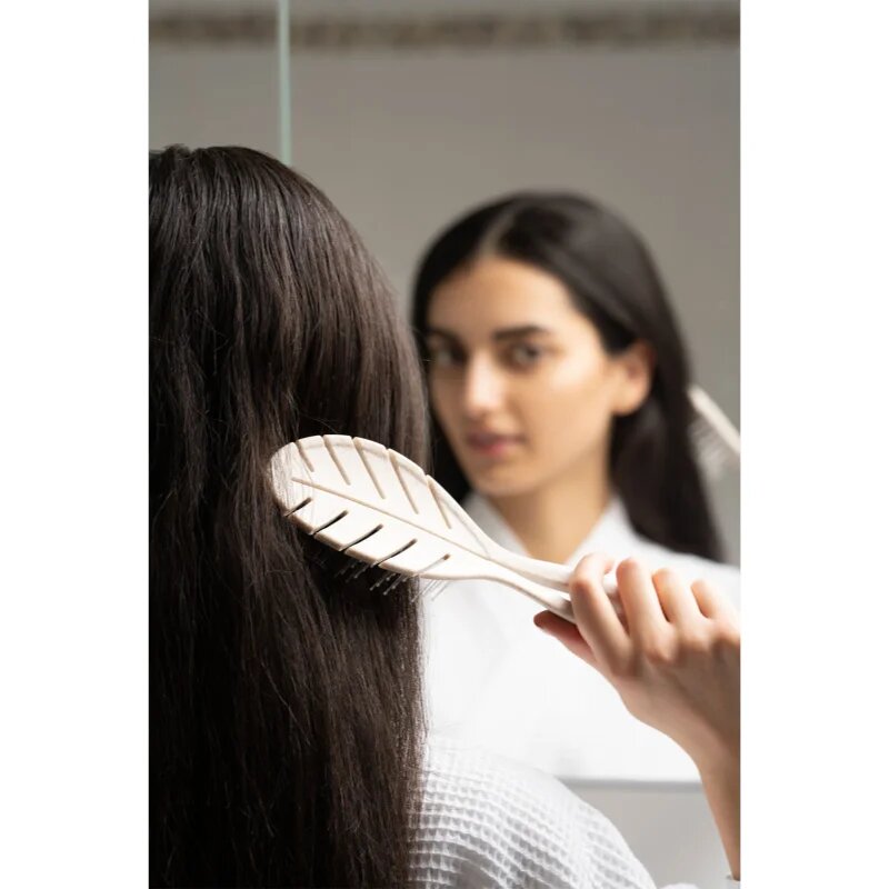 So Eco Biodegradable Detangling Leaf Brush perie compostabilă pe părul umed 1 buc