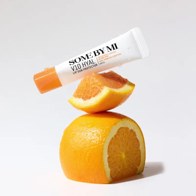 Some By Mi V10 Hyal Lip Protector balsam de buze protector SPF 15 culoare Transparent 7 ml
