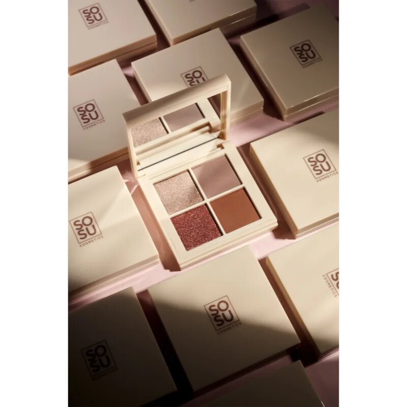 SOSU Cosmetics Eyeshadow Quad paletă cu farduri de ochi culoare Berry 4.8 g