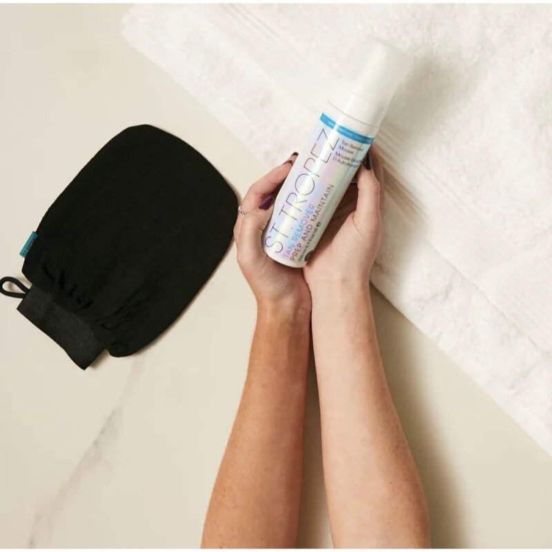 St.Tropez Prep & Maintain mănuși cu efect exfoliant 1 buc