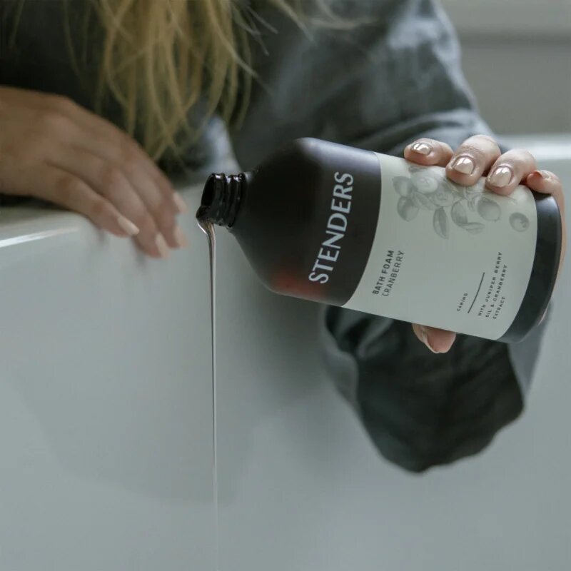 STENDERS Cranberry spuma de baie 500 ml