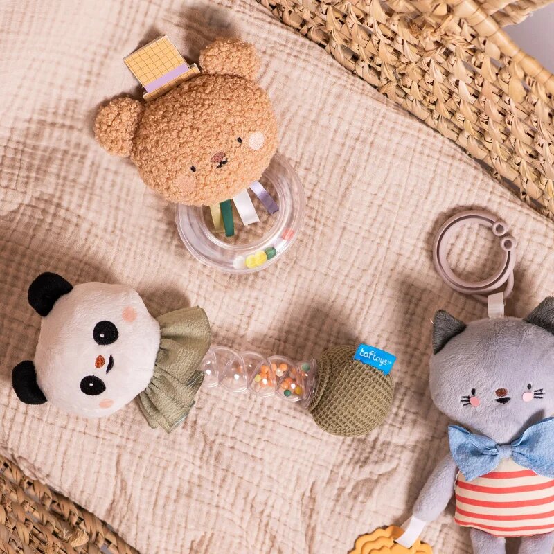 Taf Toys Activity Toy Clara the Cat jucărie suspendabilă contrastantă pentru dentiție 0 m+ 1 buc