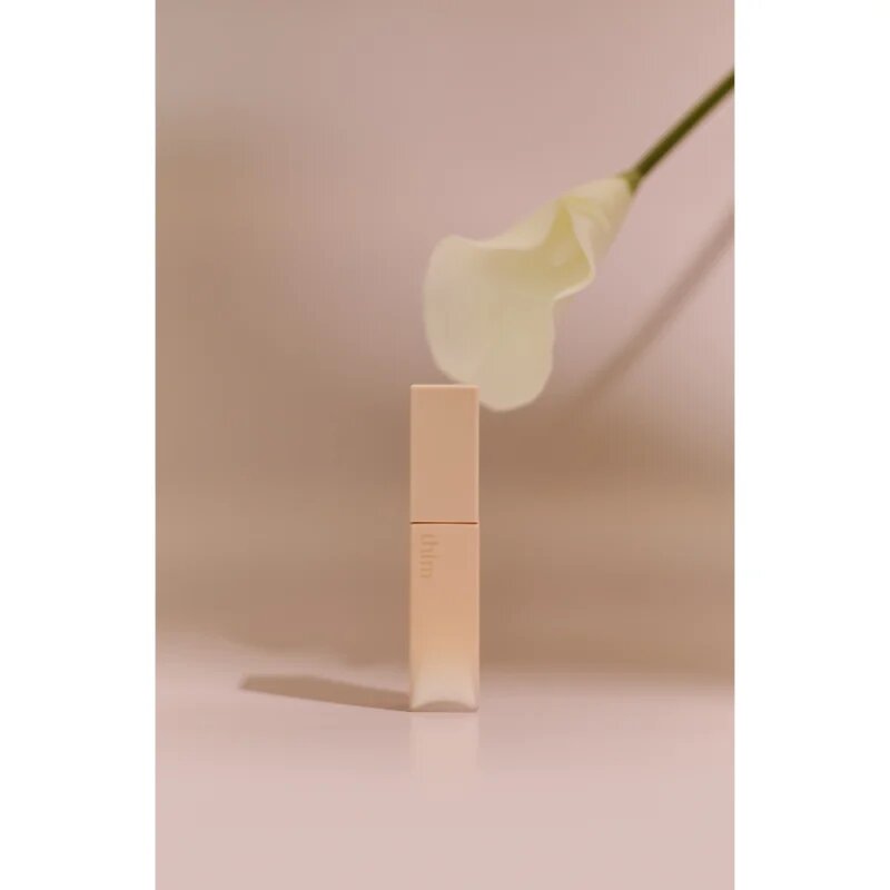 thim Essential Lip Milk Luciu de buze cu textura cremoasa nutritie si hidratare 7 g