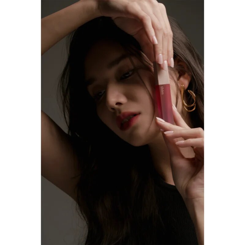 thim Sheer Matte Liquid Lip ruj lichid mat cu textură lejeră culoare 05 Deep Berry 4 g