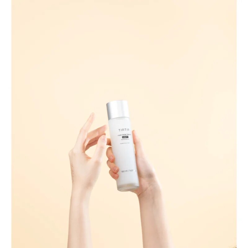 TIRTIR Milk Skin Toner Light tonic hidratant pentru pielea problematica 150 ml