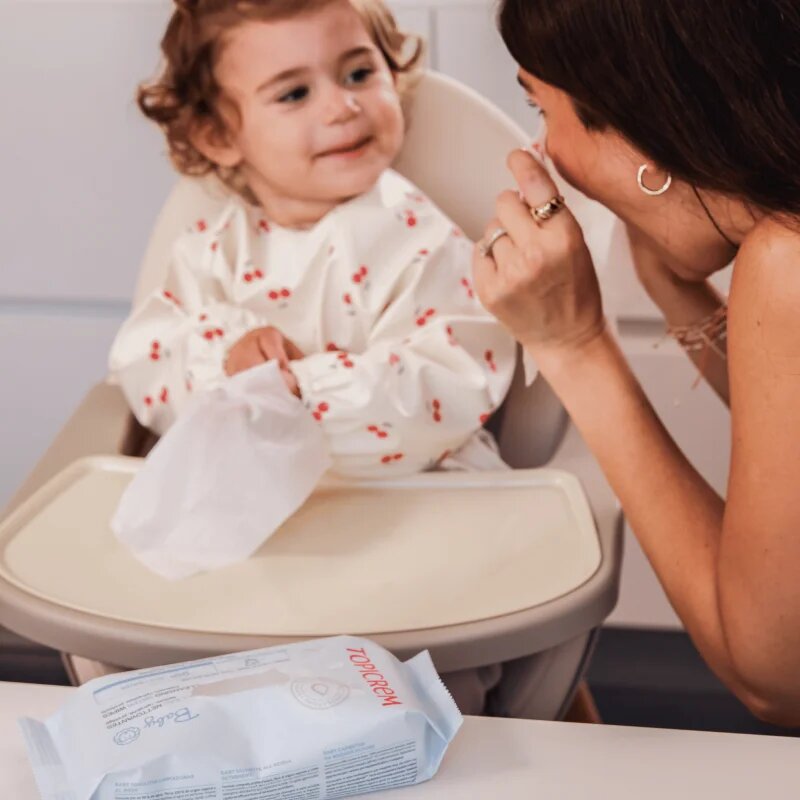 Topicrem BABY Cleansing Water Wipes Șervețele umede pentru copii 60 buc