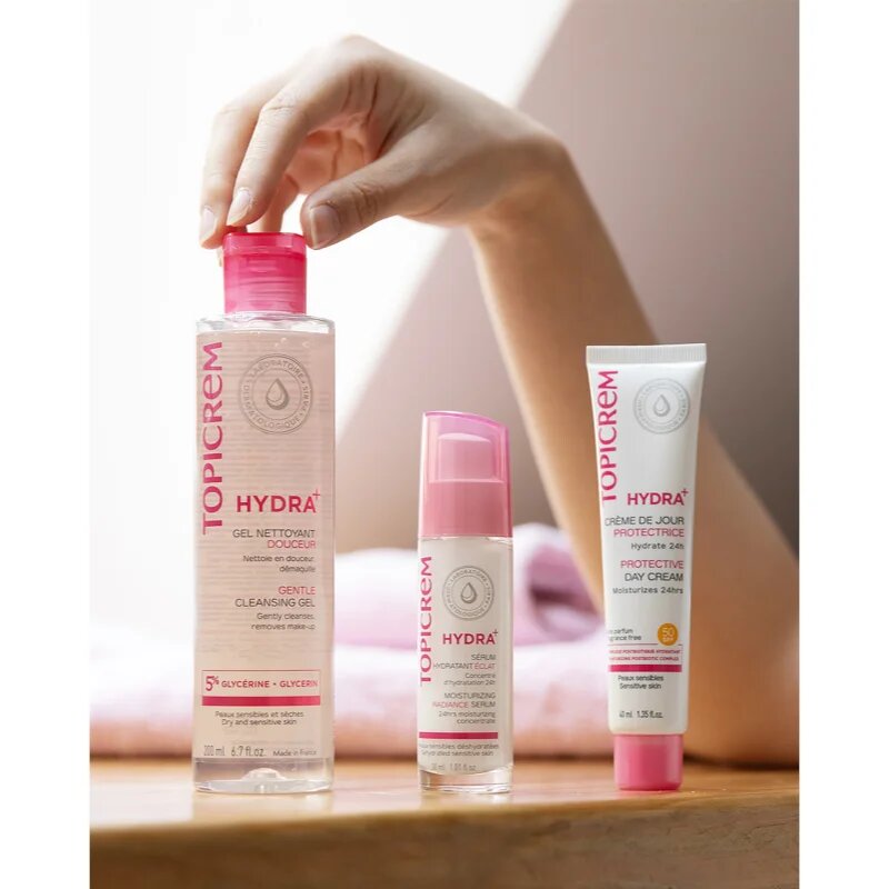 Topicrem Hydra+ Protective Day Cream crema de zi protectoare SPF 50+ 40 ml