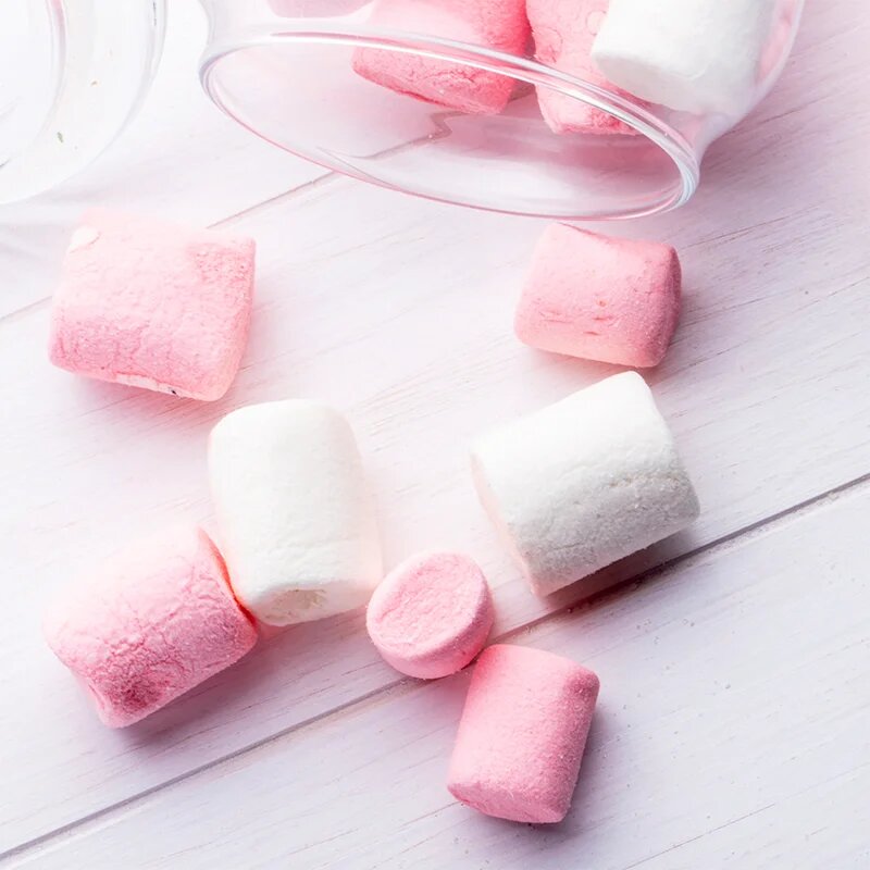Treaclemoon Marshmallow Hearts gel de dus si baie 500 ml