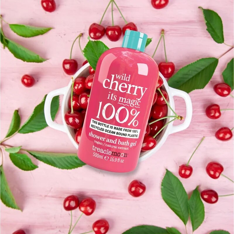 Treaclemoon Wild Cherry Magic gel de dus si baie 500 ml